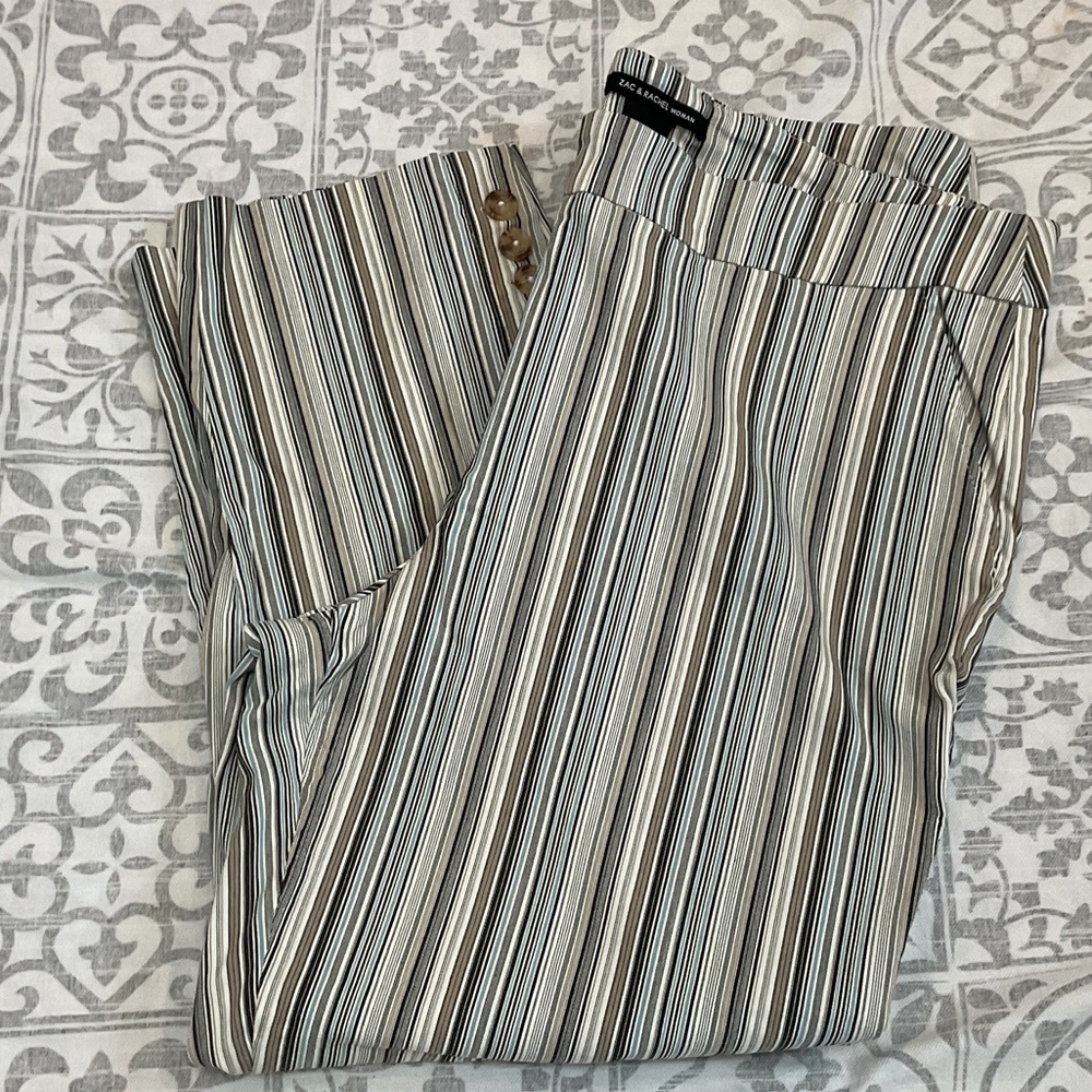 Zac & Rachel pull-on cropped pants.